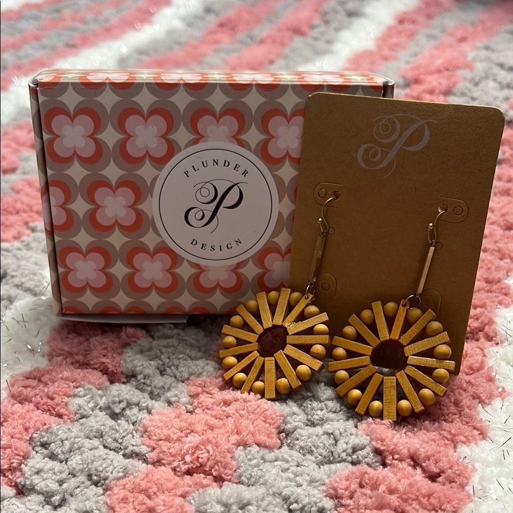 Plunder Wooden and Gold Earrings